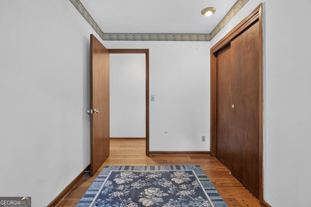 2571 Sandy Court, Marietta, GA 30066
