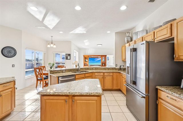 332 BURFORD CIRCLE, Davenport, FL 33896