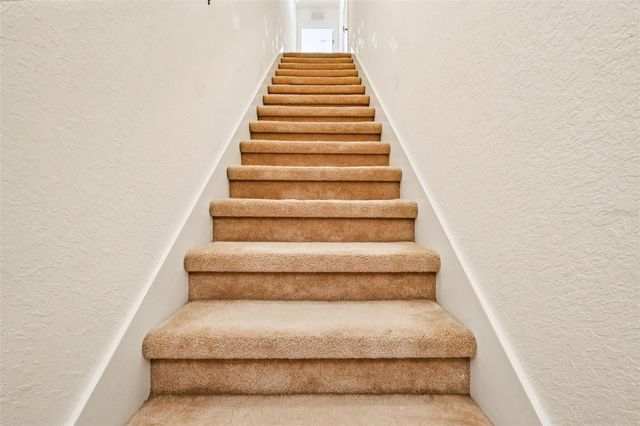 332 BURFORD CIRCLE, Davenport, FL 33896