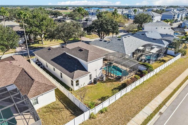 332 BURFORD CIRCLE, Davenport, FL 33896