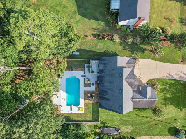 24766 Dogwood Drive, Elkmont, AL 35620