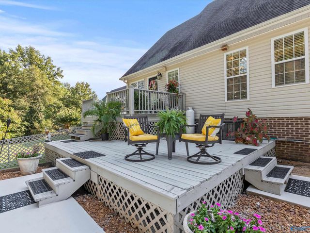 24766 Dogwood Drive, Elkmont, AL 35620