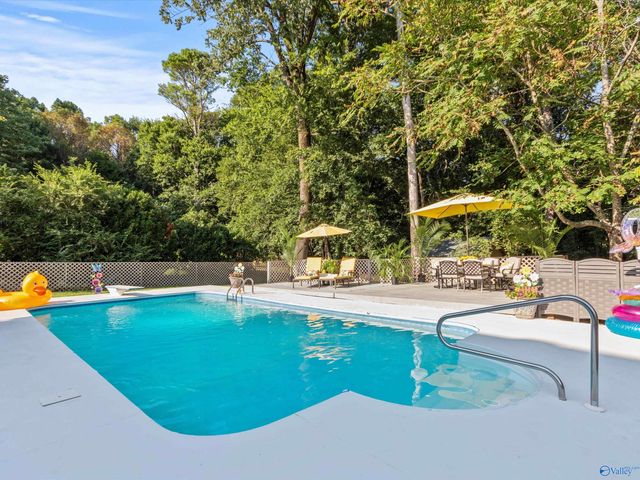 24766 Dogwood Drive, Elkmont, AL 35620