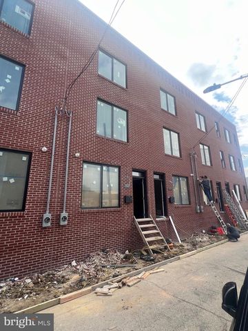 1943 N LEITHGOW ST, Philadelphia, PA 19122