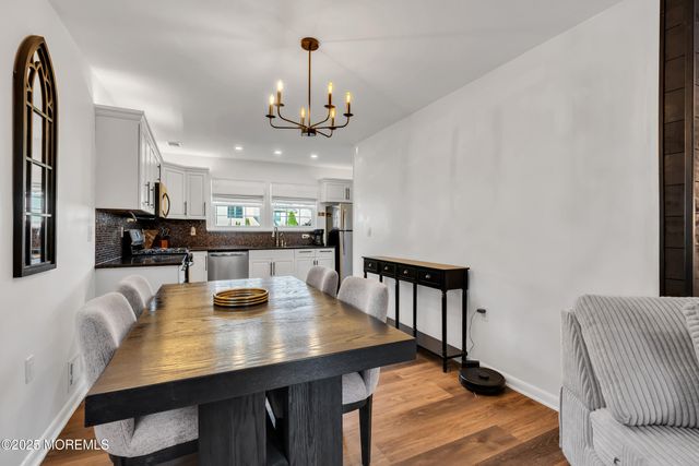 807 Begonia Court, Jackson, NJ 08527