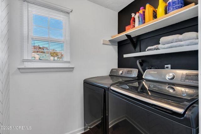 807 Begonia Court, Jackson, NJ 08527