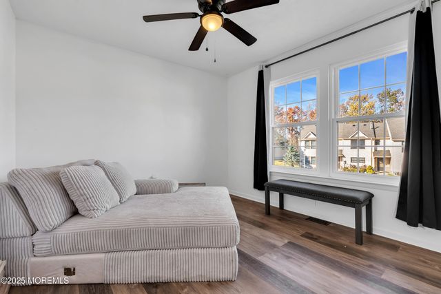 807 Begonia Court, Jackson, NJ 08527