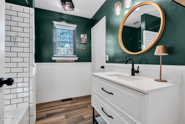 807 Begonia Court, Jackson, NJ 08527