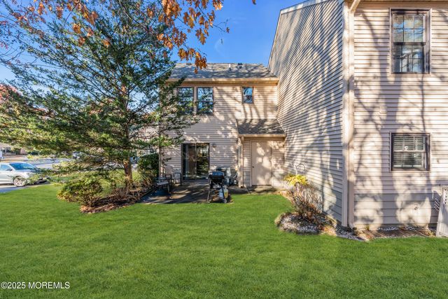 807 Begonia Court, Jackson, NJ 08527