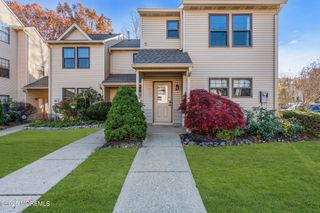 807 Begonia Court, Jackson, NJ 08527