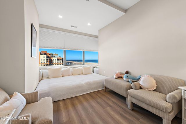 365 N Ocean Boulevard 301, Long Branch, NJ 07740