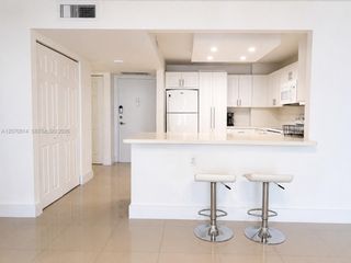 1865 S Ocean Drive 8I, Hallandale Beach, FL 33009