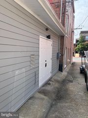 806 CAROLINE WAREHOUSE, Fredericksburg, VA 22401