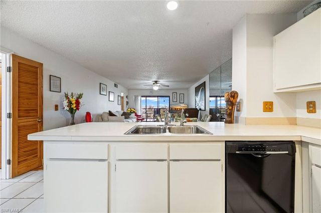 3458 Hancock Bridge PKWY # 163, North Fort Myers, FL 33903