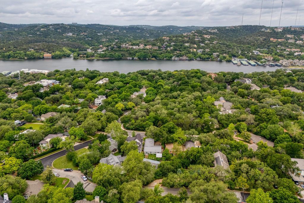 1804 Raleigh Ave, Austin, TX 78703