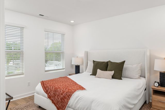 1136 Marlowe Lndg, Nashville, TN 37207