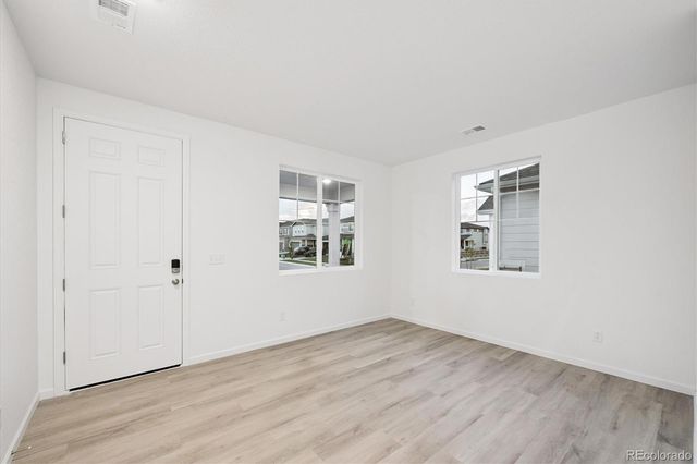 912 Steppe Lane, Windsor, CO 80550