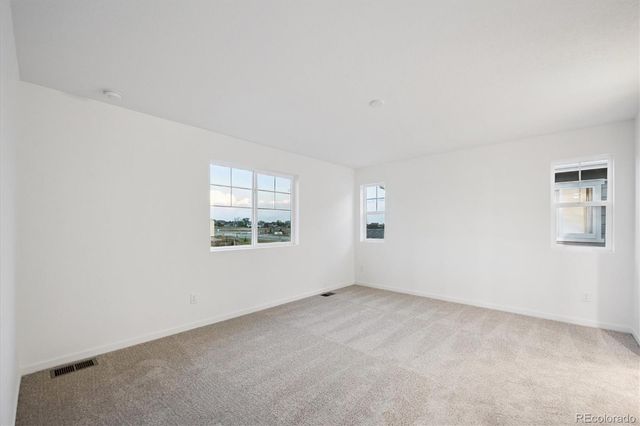 912 Steppe Lane, Windsor, CO 80550