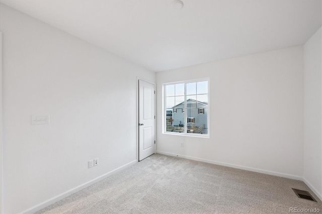 912 Steppe Lane, Windsor, CO 80550