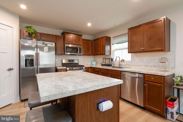 15 BUSTLETON STREET, Millville, NJ 08332