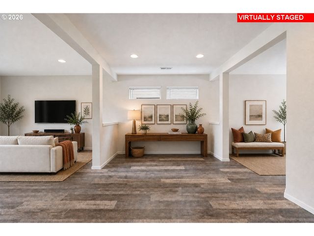 2017 S MEADOWLARK Loop, Ridgefield, WA 98642