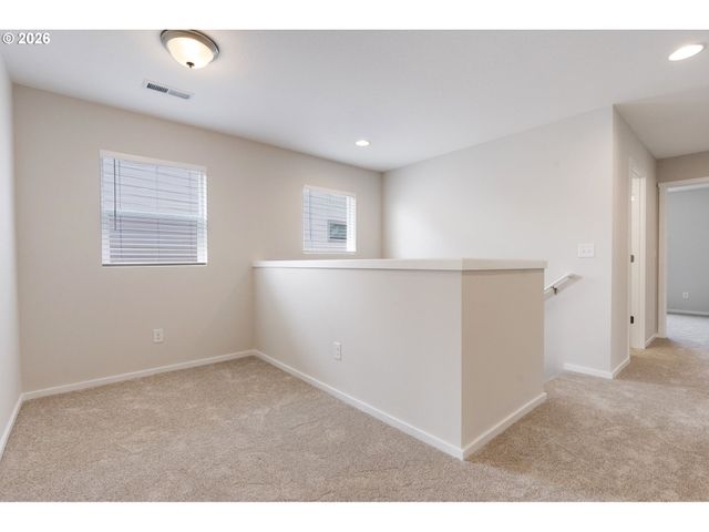 2017 S MEADOWLARK Loop, Ridgefield, WA 98642