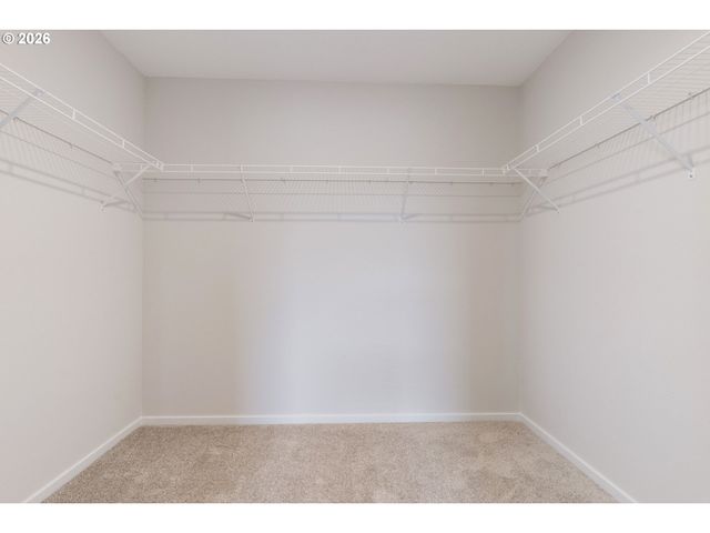 2017 S MEADOWLARK Loop, Ridgefield, WA 98642