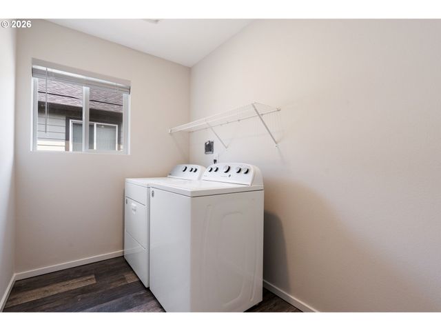 2017 S MEADOWLARK Loop, Ridgefield, WA 98642