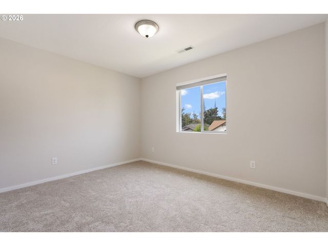 2017 S MEADOWLARK Loop, Ridgefield, WA 98642