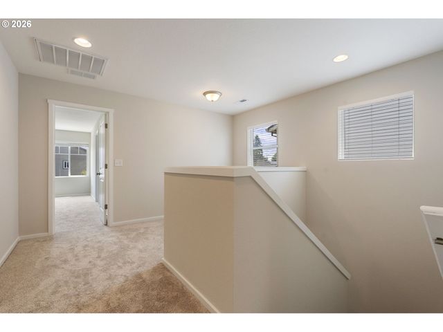 2017 S MEADOWLARK Loop, Ridgefield, WA 98642