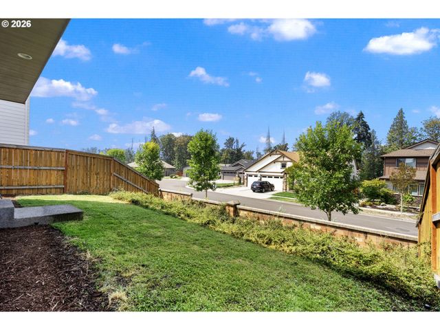 2017 S MEADOWLARK Loop, Ridgefield, WA 98642