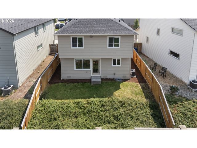 2017 S MEADOWLARK Loop, Ridgefield, WA 98642