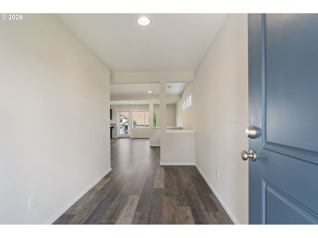 2017 S MEADOWLARK Loop, Ridgefield, WA 98642