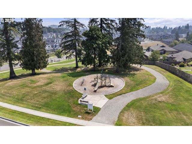 2017 S MEADOWLARK Loop, Ridgefield, WA 98642