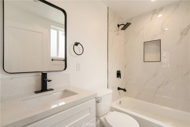 2843 Folsom, Los Angeles, CA 90033