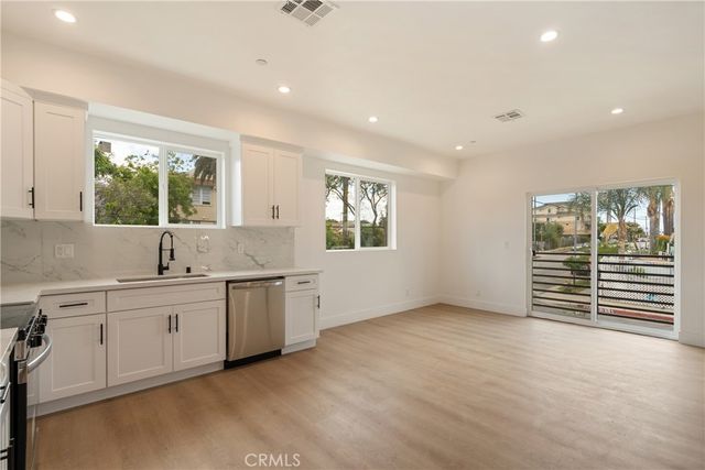 2843 Folsom, Los Angeles, CA 90033
