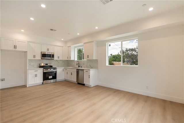 2843 Folsom, Los Angeles, CA 90033
