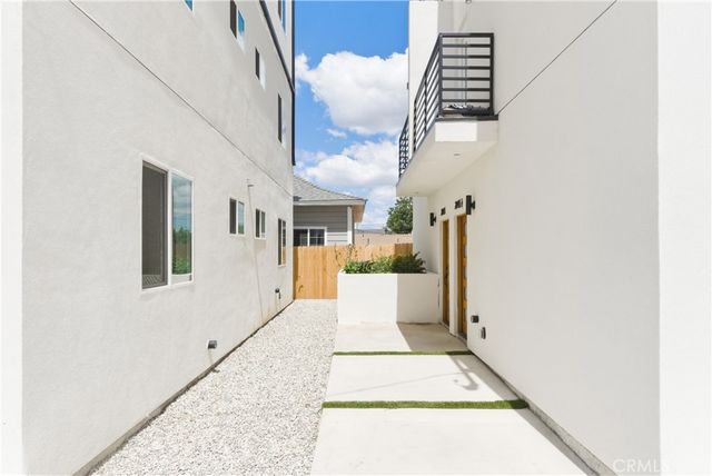 2843 Folsom, Los Angeles, CA 90033