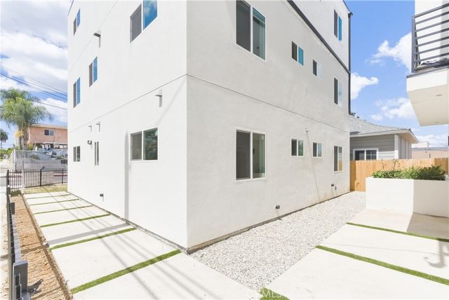 2843 Folsom, Los Angeles, CA 90033