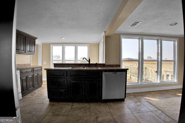 1832 Douglas Highway, Hazlehurst, GA 31539