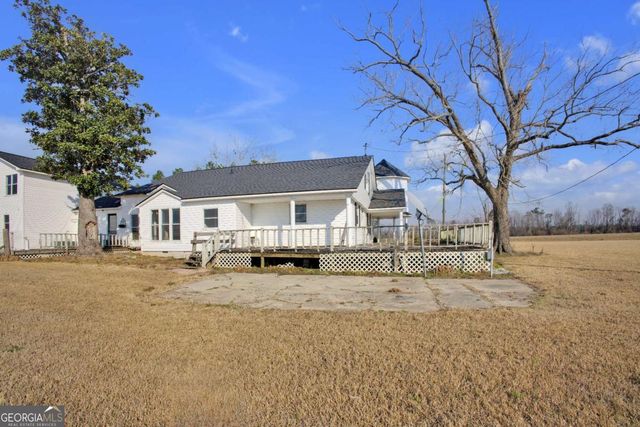 1832 Douglas Highway, Hazlehurst, GA 31539