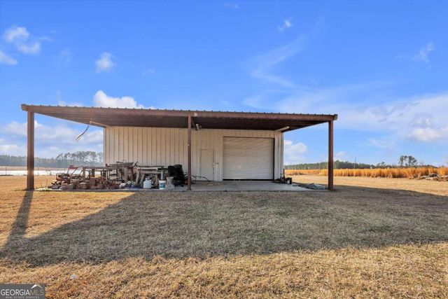 1832 Douglas Highway, Hazlehurst, GA 31539