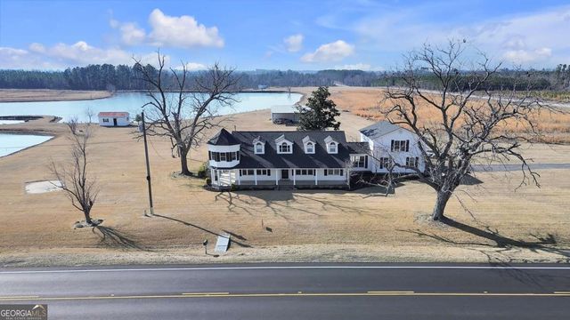 1832 Douglas Highway, Hazlehurst, GA 31539