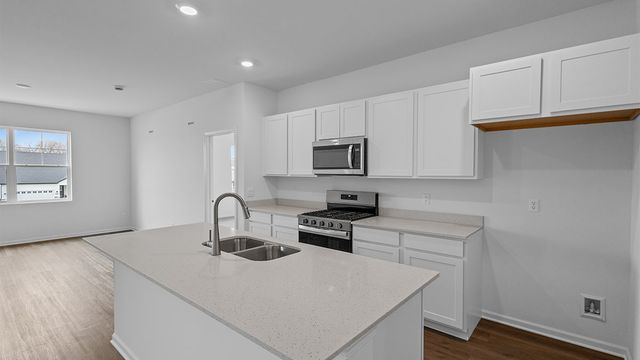 17553 W Windemere Circle, Lockport, IL 60441