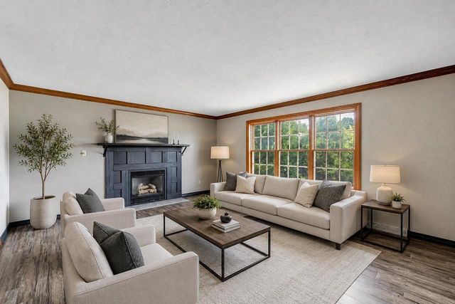 2752 WOODLAND HILLS COURT, Green Bay, WI 54311