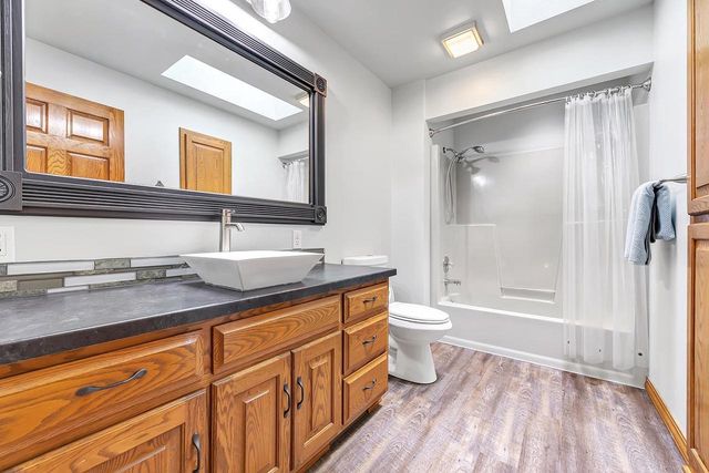 2752 WOODLAND HILLS COURT, Green Bay, WI 54311