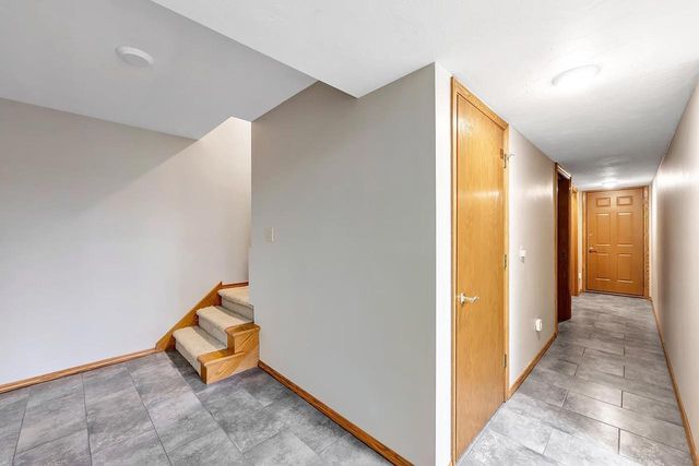 2752 WOODLAND HILLS COURT, Green Bay, WI 54311
