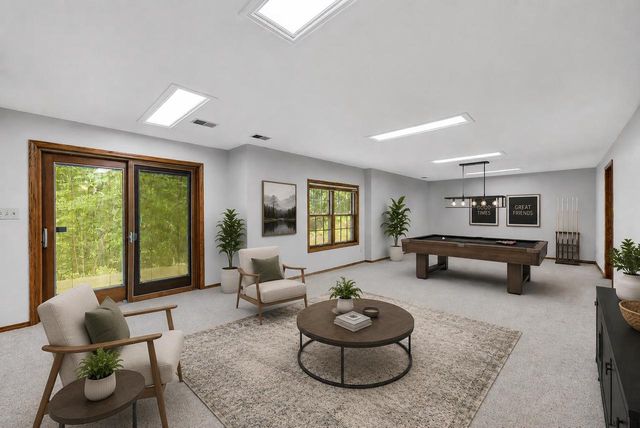 2752 WOODLAND HILLS COURT, Green Bay, WI 54311