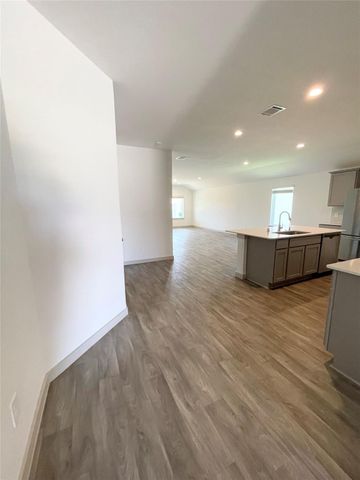1830 Plantation Place, Baytown, TX 77523