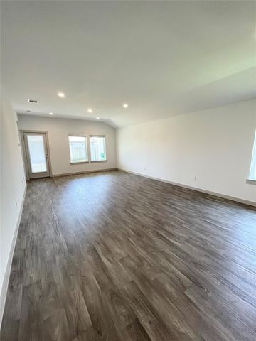 1830 Plantation Place, Baytown, TX 77523